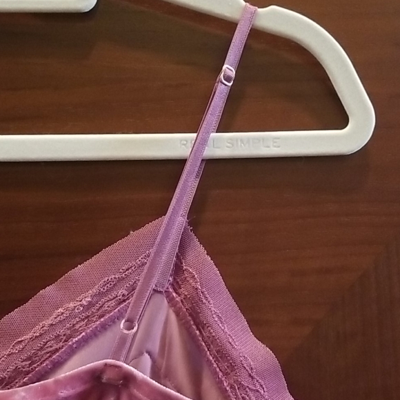 Baby doll Velvet Top - Picture 5 of 6